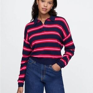 GAP Navy and Red Sweater